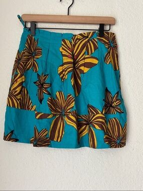 Toteme Turquoise Floral A-Line Skirt with elastic waist and interior tag XS